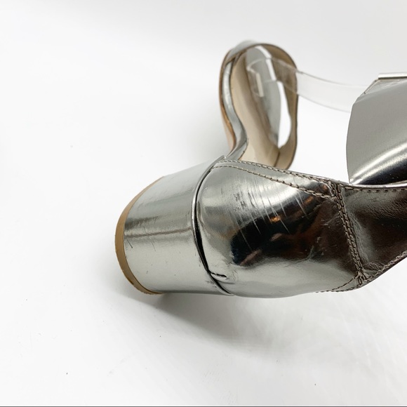 AGL ANKLE STRAP SANDAL SIZE 6. (36) - Picture 4 of 8